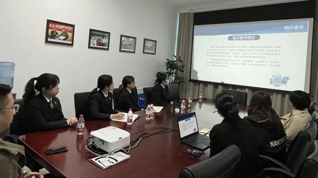 东城区中风险地区最新动态，逆风翱翔中的自信与力量