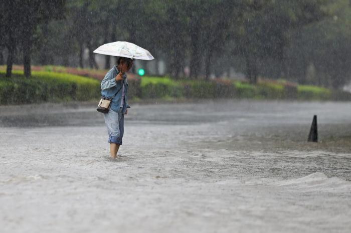 安徽暴雨预警系统升级，智能守护家园，开启暴雨预警新纪元