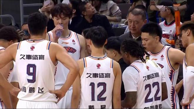 卢伟最新动态，揭开成功神秘面纱，探寻成功之路