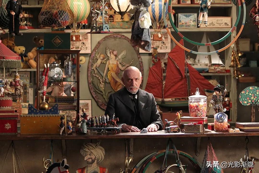 电影雨果，小巷深处的秘密小店之谜