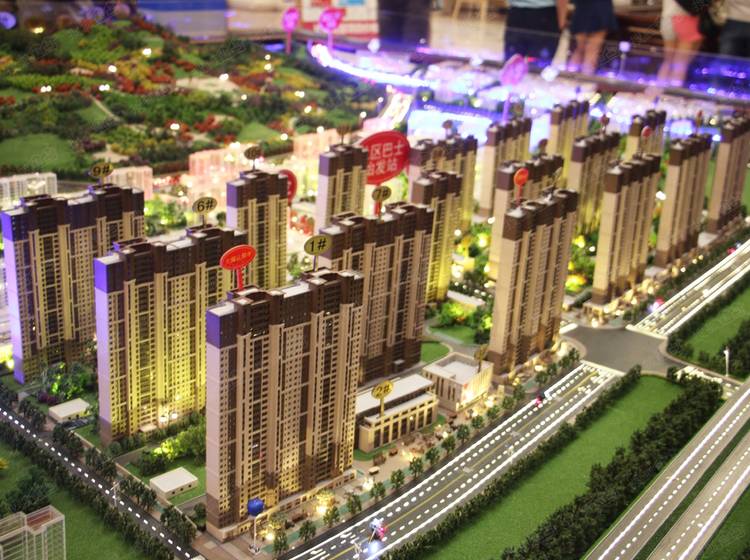 华山珑城最新动态，日常奇遇与情感纽带