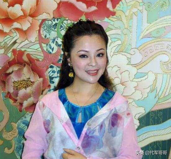 黄梅戏国家一级演员，小巷戏曲人生之旅