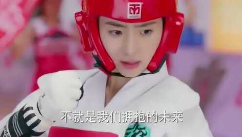 戚百草与林凤对决，成长之路与自信魔力的展现