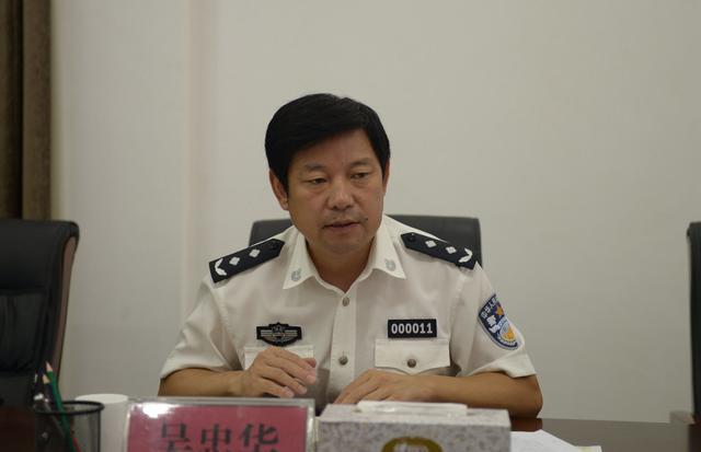 吴忠华厅长最新动态揭秘，日常趣事中的真挚友情与温馨纽带