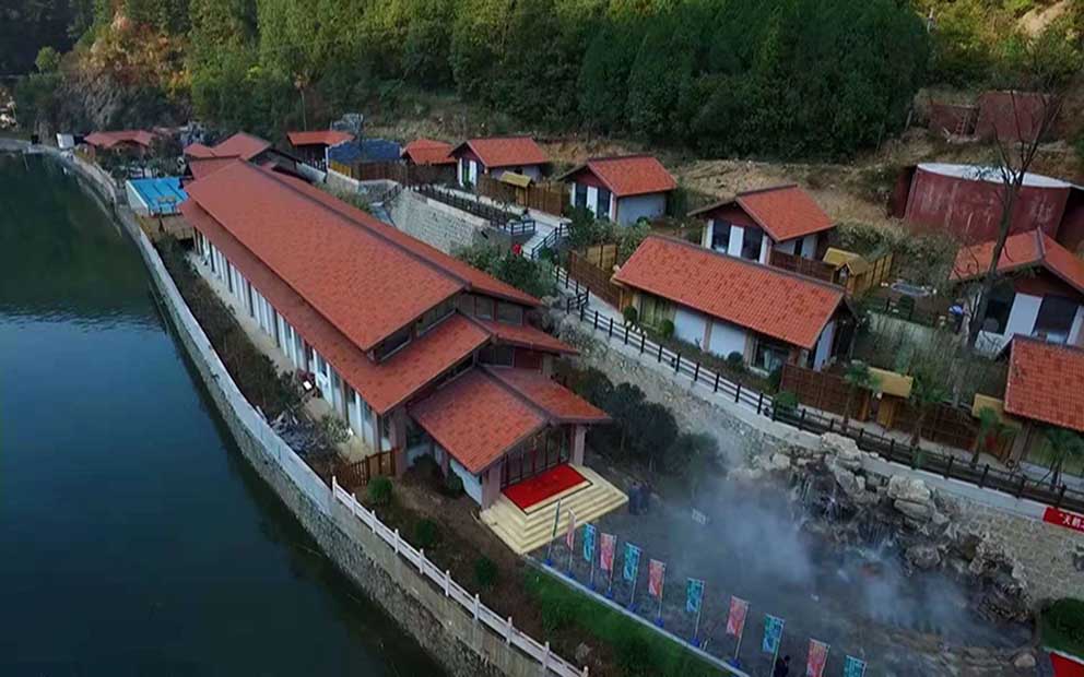 裸浴村揭秘，三门峡裸浴节现场探秘与奇遇纪实